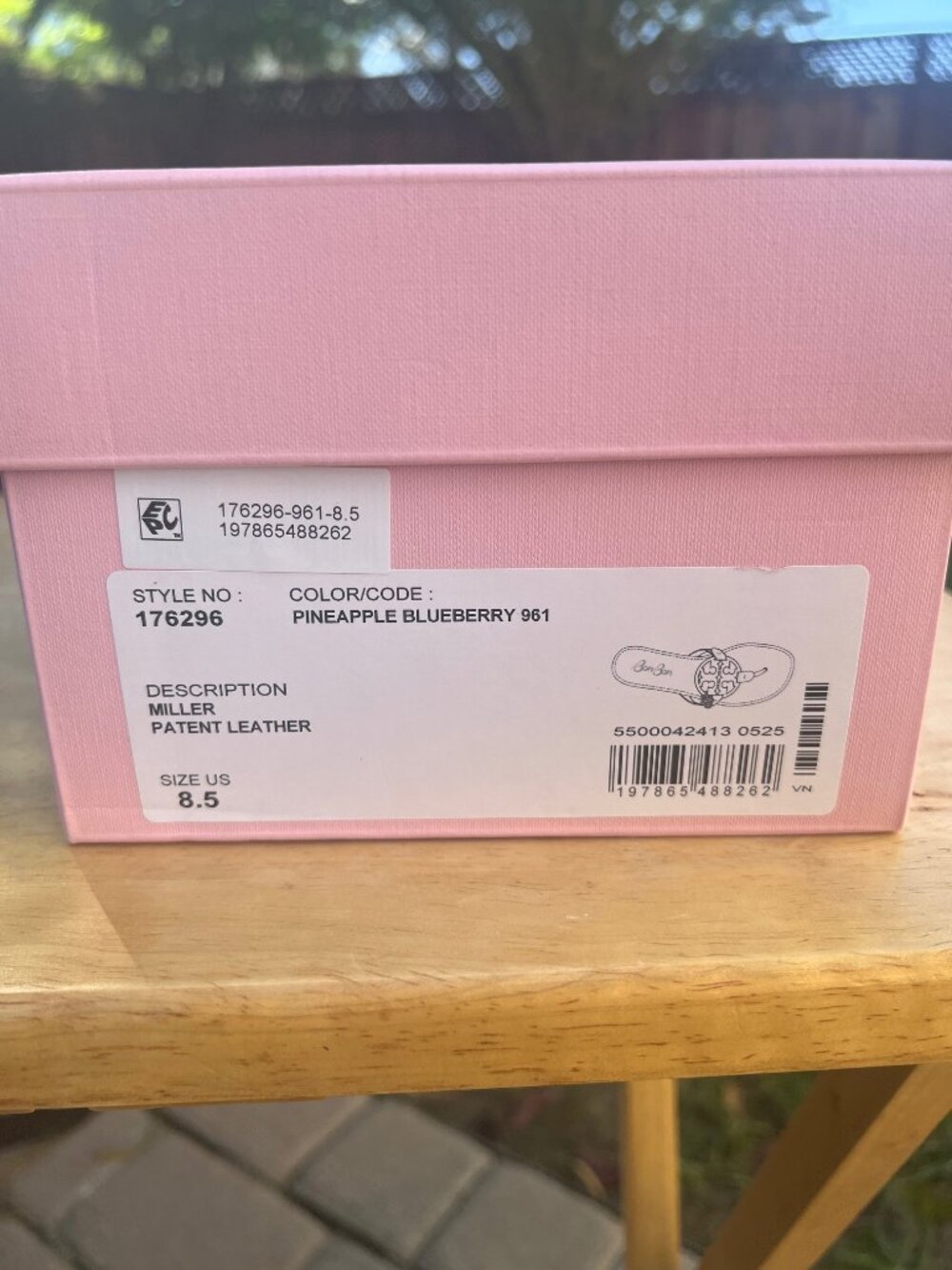NEW Tory Burch Miller Sandal SZ 8.5 Pineapple Blueberry color